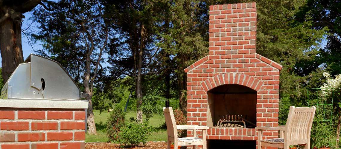 Outdoor Fireplace Design and Installation